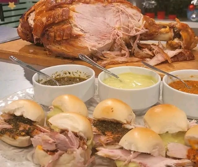 Pernil Ahumado al Plato